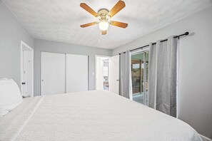 1 Schlafzimmer, Bügeleisen/Bügelbrett, WLAN, Bettwäsche