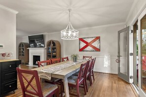 تناول الطعام