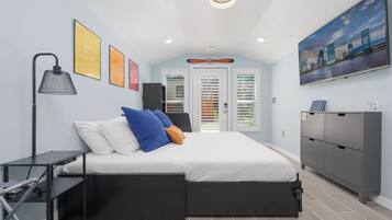 1 bedroom, free WiFi, bed sheets