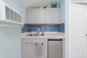 Fridge - Northeast Florida Retreat (Jacksonville)