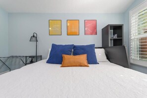 1 quarto, Wi-Fi de cortesia, roupa de cama