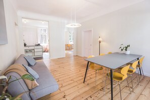 Interior - Art & Design Parkview Apartment in Rīga (Rīga)