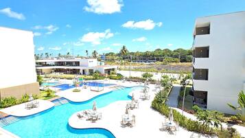 3 kolam renang terbuka