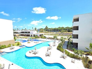 3 kolam renang terbuka 