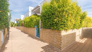 Enceinte de lâhĂ©bergement