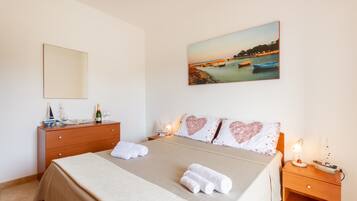 2 habitaciones, wifi y ropa de cama