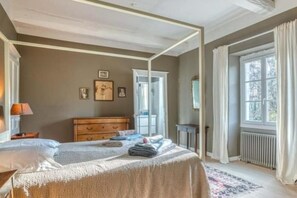 Desk, iron/ironing board, travel cot, free WiFi