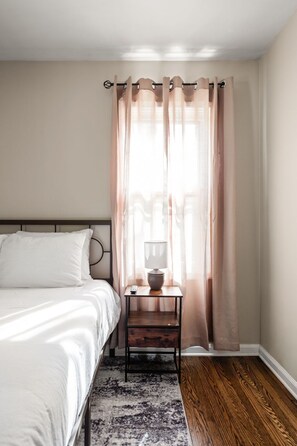 3 chambres, bureau, Wi-Fi, draps fournis
