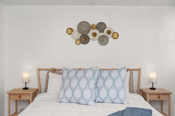 Tabla de planchar con plancha, cuna de viaje y wifi gratis 