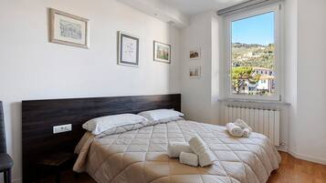 1 camera, ferro/asse da stiro, Wi-Fi, lenzuola