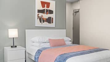 1 bedroom, iron/ironing board, travel cot, free WiFi