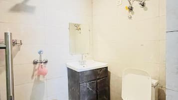 Shower, towels, soap, shampoo