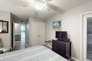 特色公寓客房, 3 間臥室, 露台, 花園景 | 獨特設計、獨特裝修、熨斗/熨衫板、免費 Wi-Fi