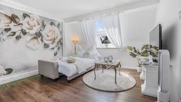 1 Schlafzimmer, Bßgeleisen/Bßgelbrett, WLAN, Bettwäsche