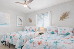 2 bedrooms, iron/ironing board, travel cot, free WiFi