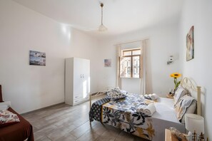 2 habitaciones y ropa de cama 