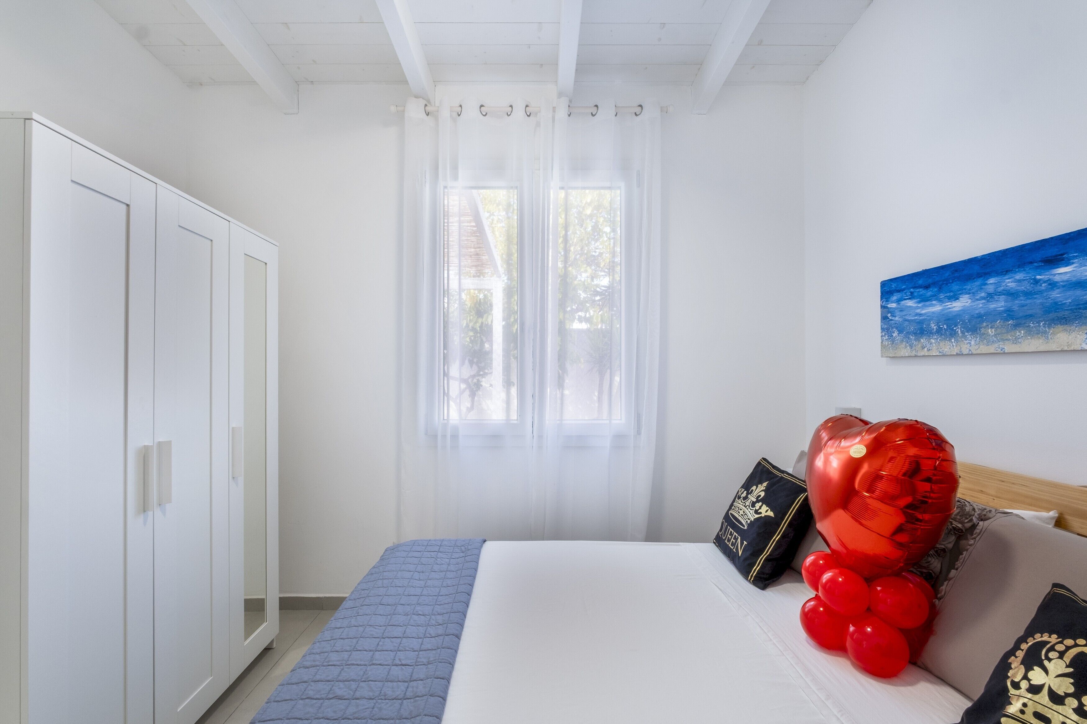 2 室のベッドルーム、WiFi、ベッドシーツ