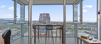 The Urban Glasshouse | Lvl 12, 2 Bed, Lap Pool, Spa, Sauna (444689)