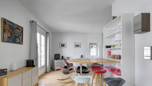 Interior - BM Vieille du Temple - Cosy 2P (Paris)