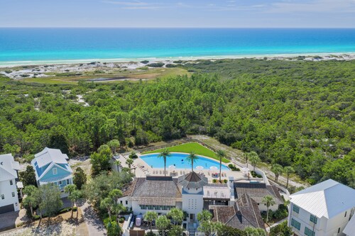 Serene 30A Getaway Near Beach | Community Pool + Tennis | Sea Salt by AvantStay
