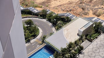 Deluxe Triple Room, Sea View | In-room safe, soundproofing, iron/ironing board, free WiFi