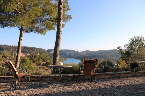 See von Esparron-de-Verdon