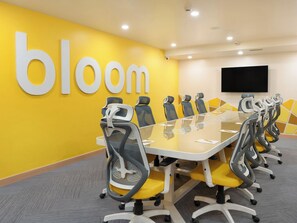 Meeting facility - Bloom Hotel - M Block GK2 (New Delhi)