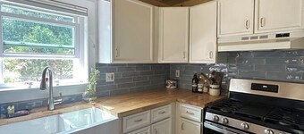 Cozy Rustic 4-bedroom house close to Whiteface & Lake Placid