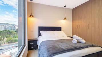 Studiolejlighed | Individuelt design, arbejdsområde til bærbare computere