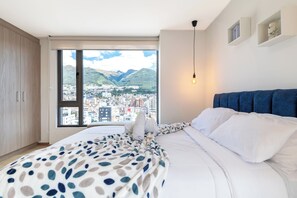 Studio (16D) | Individually decorated, laptop workspace, blackout drapes - Edificio Efyra by Host Ecuador (Quito)