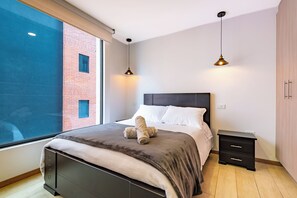 開放式客房 (9B) | 獨特裝潢、筆電工作空間、遮光布/窗簾、熨斗/熨衣板