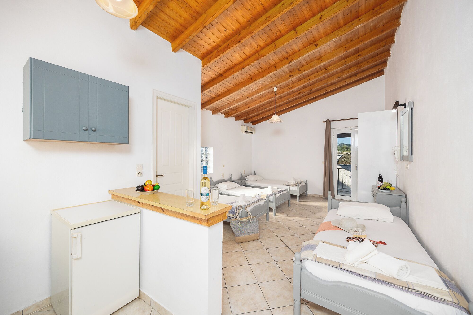 家庭開放式客房 | 免費 Wi-Fi