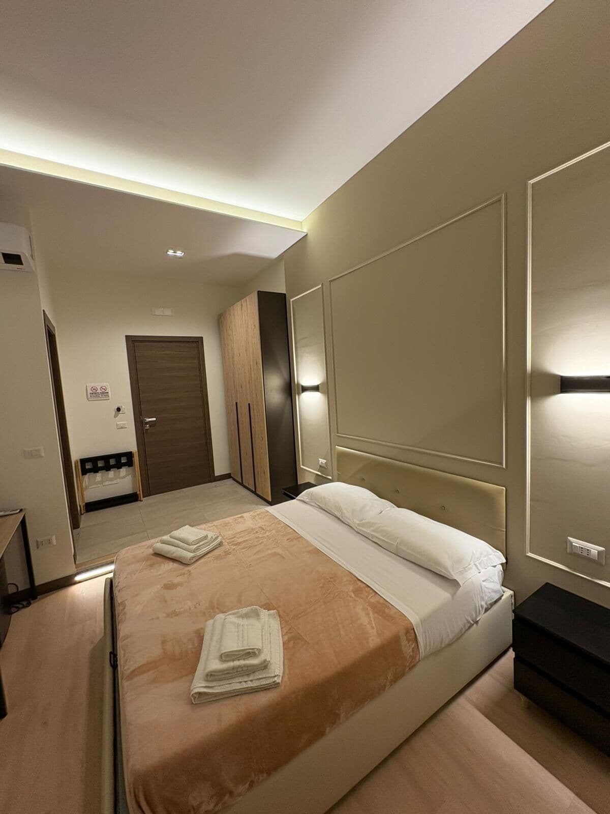 Habitació Deluxe, balcó | Escriptori i wifi gratuïta 