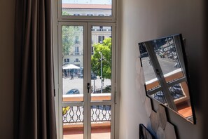 Balcony - l'abbraccio di Maria (Naples)