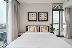 3 slaapkamers, een strijkplank/strijkijzer, wifi, beddengoed