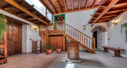 La Casucha - Typical Canarian House