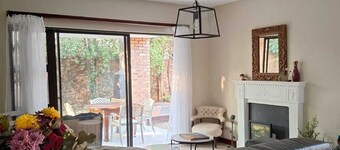 Secure 4-Bedroom Lakeside Cottage – Monthly Rental in Pretoria, South Africa