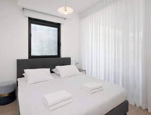 2 quartos, ferros/tábuas de passar roupa, berço de viagem, Wi-Fi