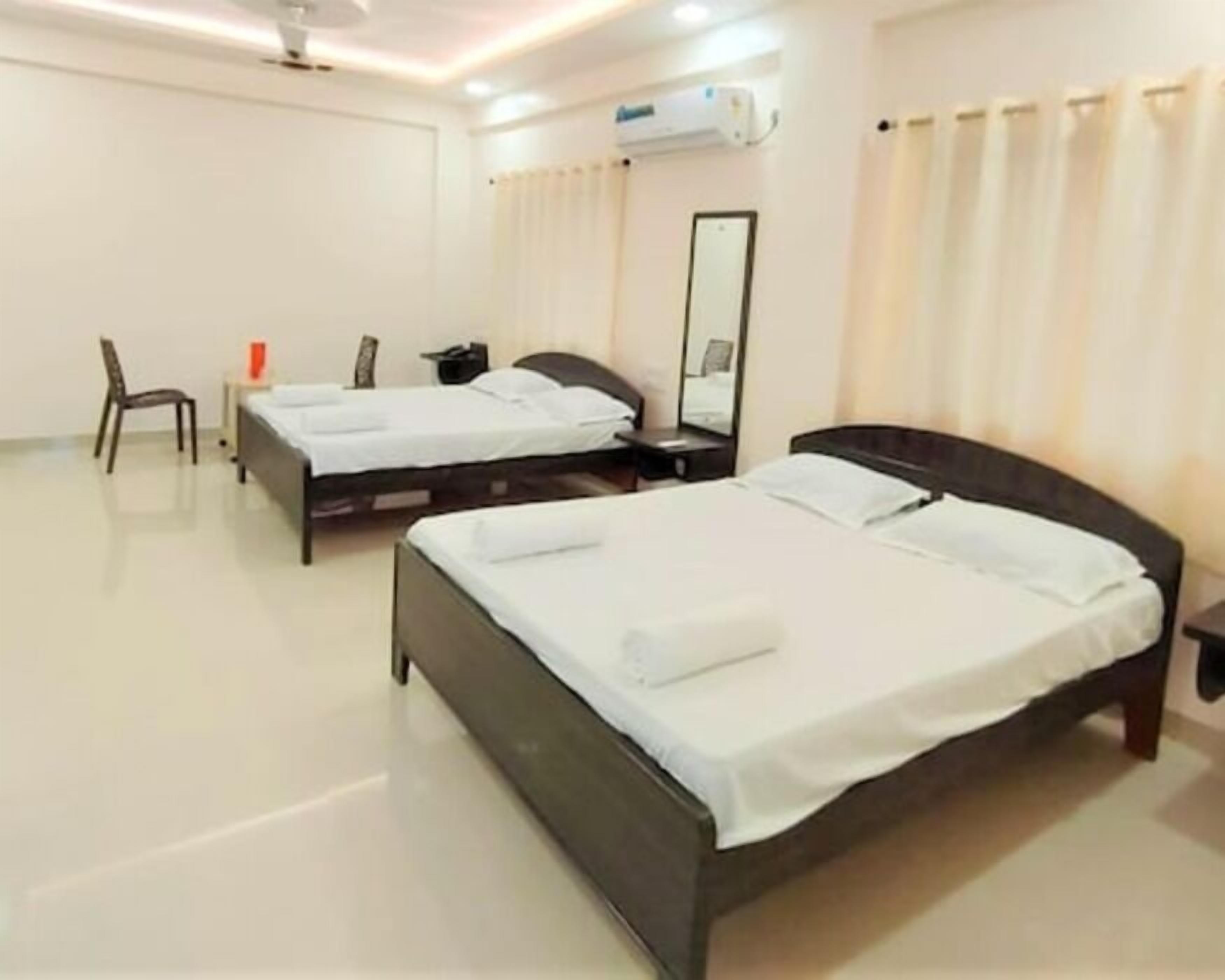 Habitación Deluxe con 1 cama matrimonial o 2 individuales, vista a la alberca | Wifi gratis 