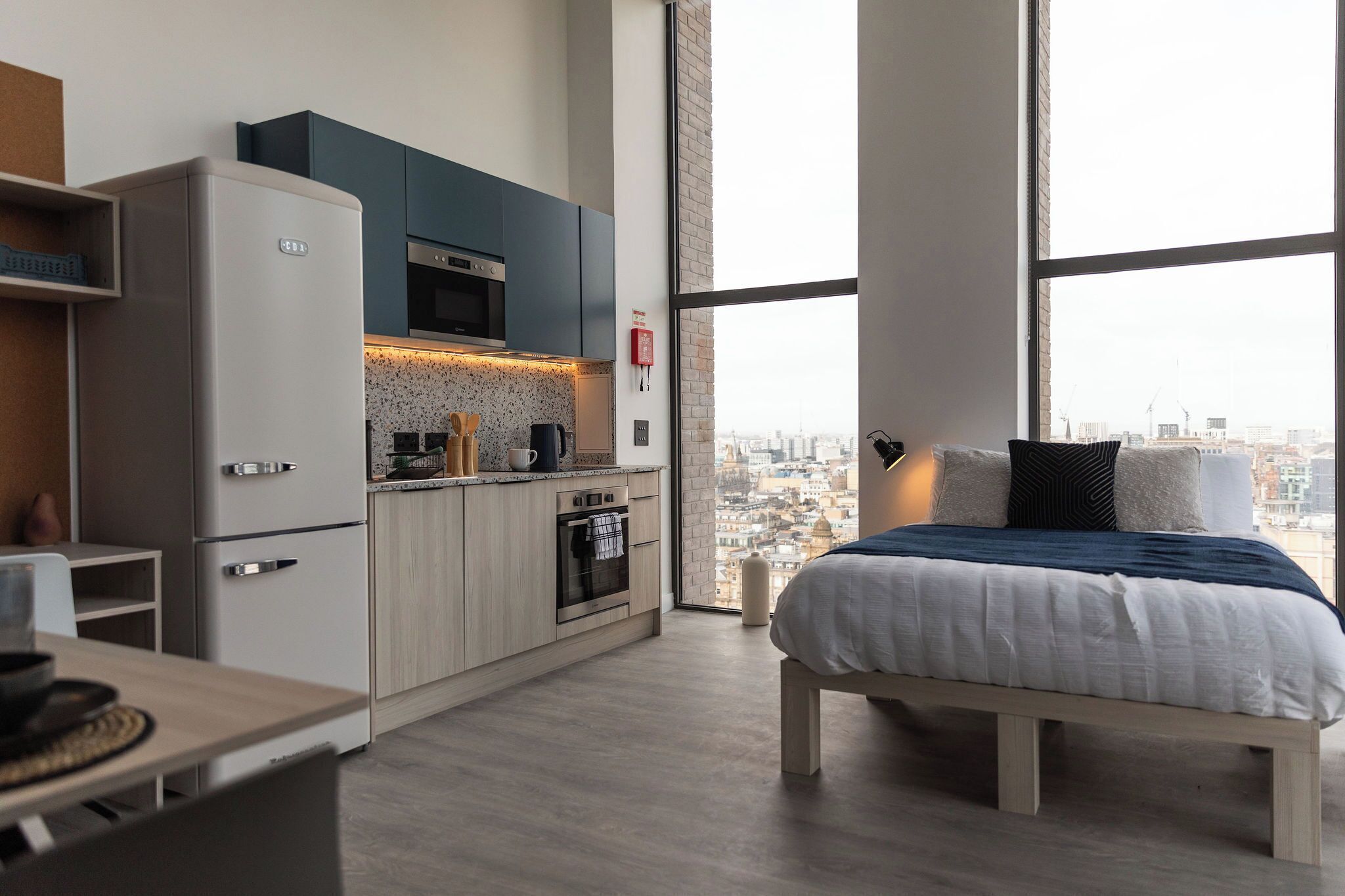 Estudio, para no fumadores | Cortinas blackout y wifi gratis 