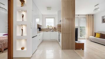 1 chambre, fer et planche à repasser, lit parapluie, Wi-Fi