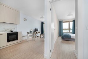1 bedroom, iron/ironing board, travel crib, WiFi