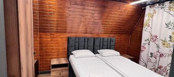 Dekoriza 豪華露營  