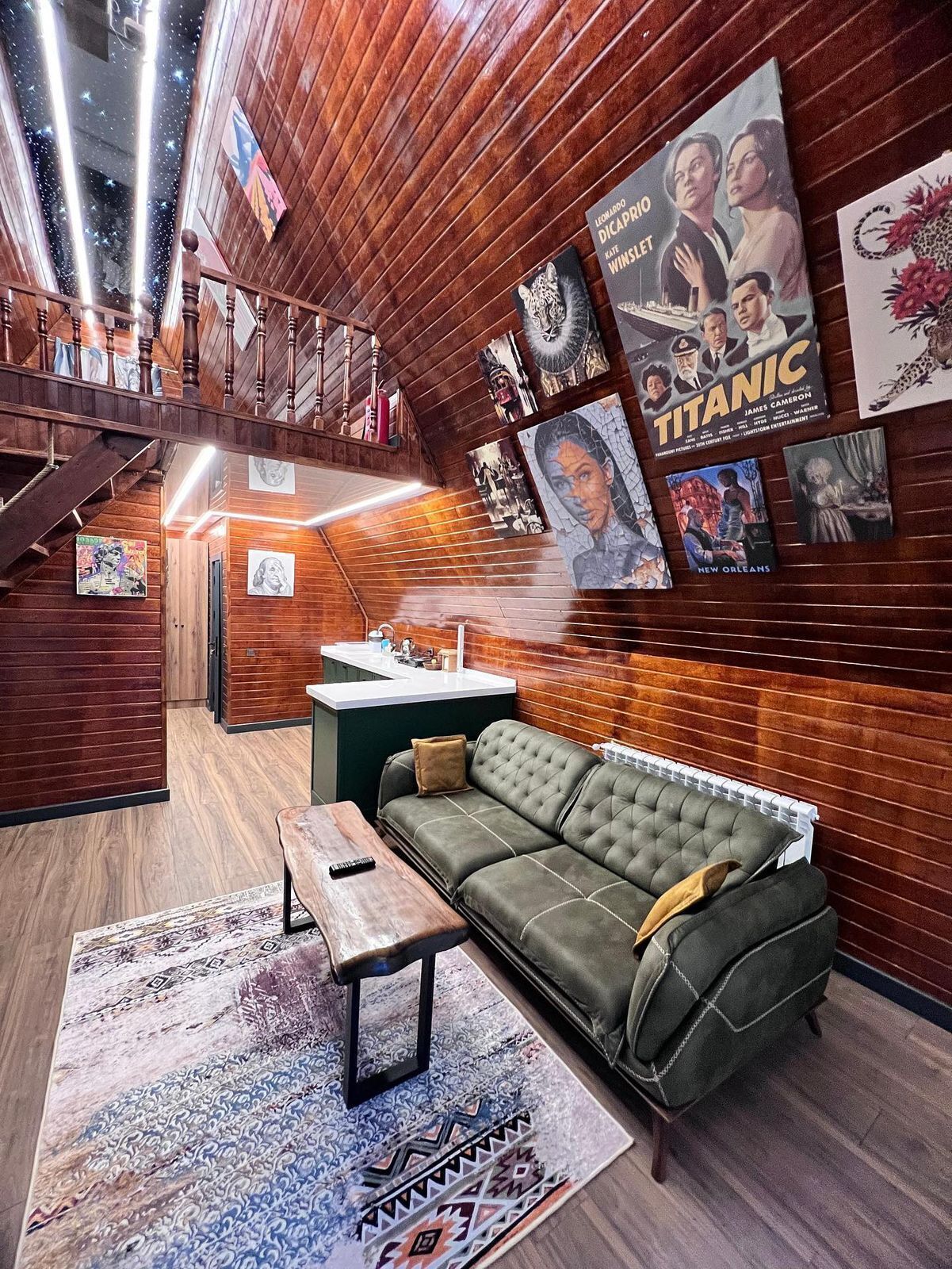 Classic-bungalow, parveke, vuoristonäköala | Ruokailu omassa huoneessa