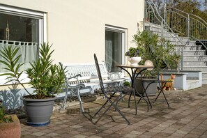 Property grounds - Apartment 'Vogelnest' with Private Garden and Wi-Fi (Teningen)