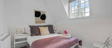 Apartment | 2 bedrooms, Internet