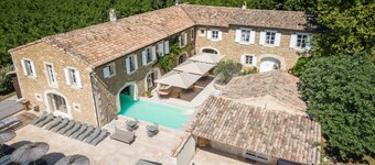 Cottage "Mas Loisonville Demeure d’exception" con piscina privata, Wi-Fi e aria condizionata