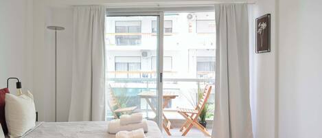 1 bedroom, travel crib, WiFi, bed sheets