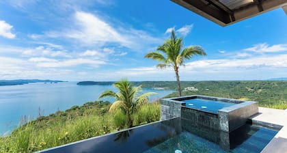 Casa Skov, a hidden gem with endless ocean views