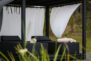 Alberca al aire libre por temporada 